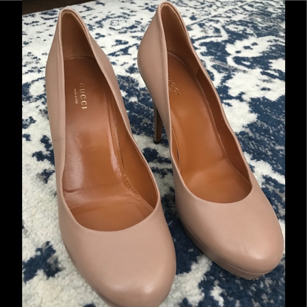 Gucci Platform Pumps Charlotte Nude Leather